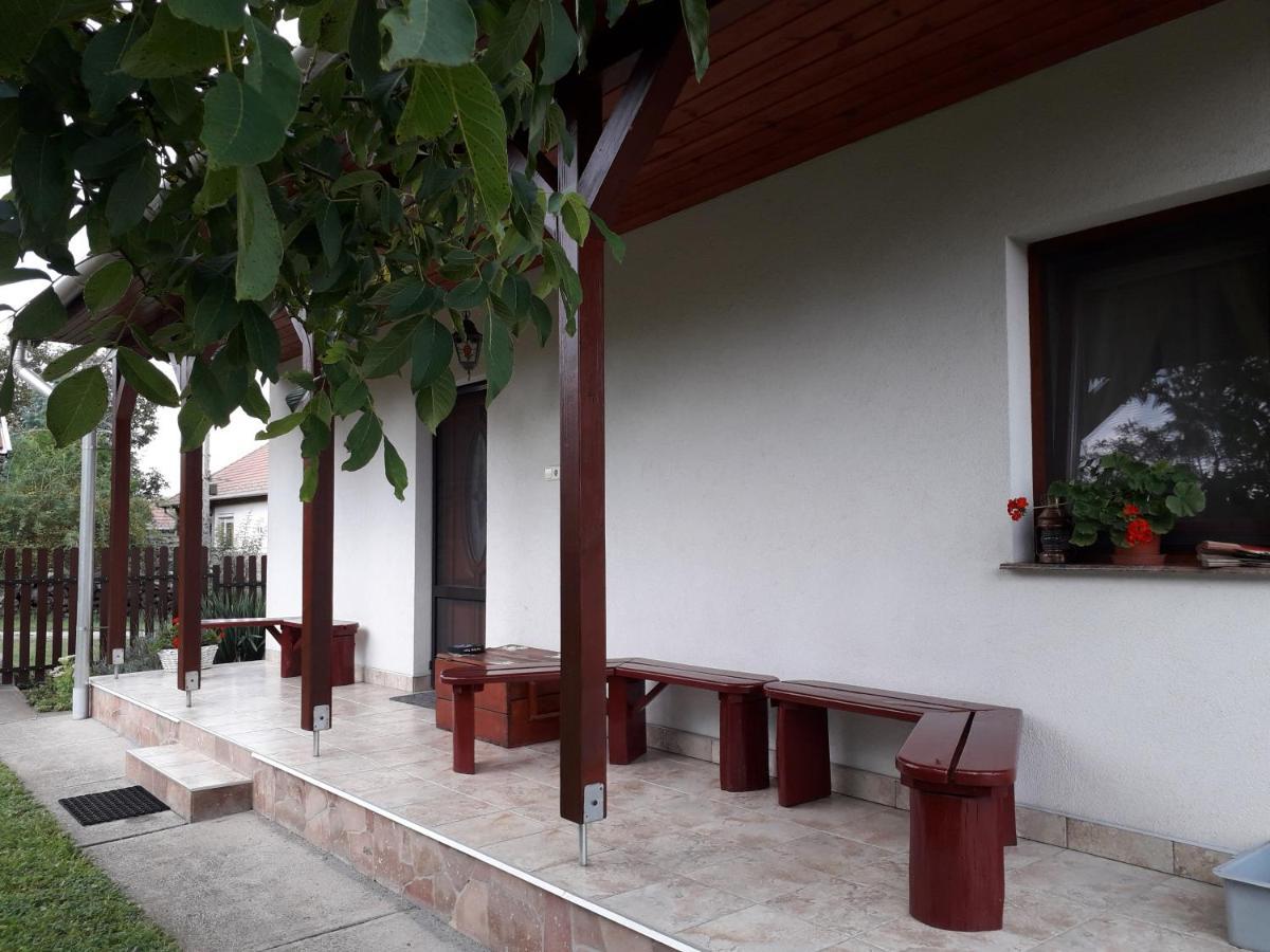 Hotel Matyasmadar Vendeghaz Tard Exterior foto